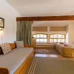 Pensión Vinicky Dvur 3*