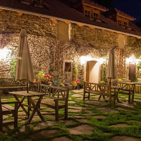 Vinicky Dvur Vendégház Kaplice