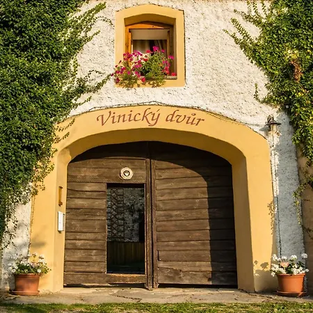 Vinicky Dvur 4* Kaplice